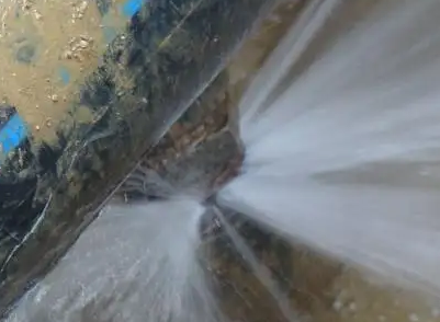 青冈卫生间测漏水施工步骤